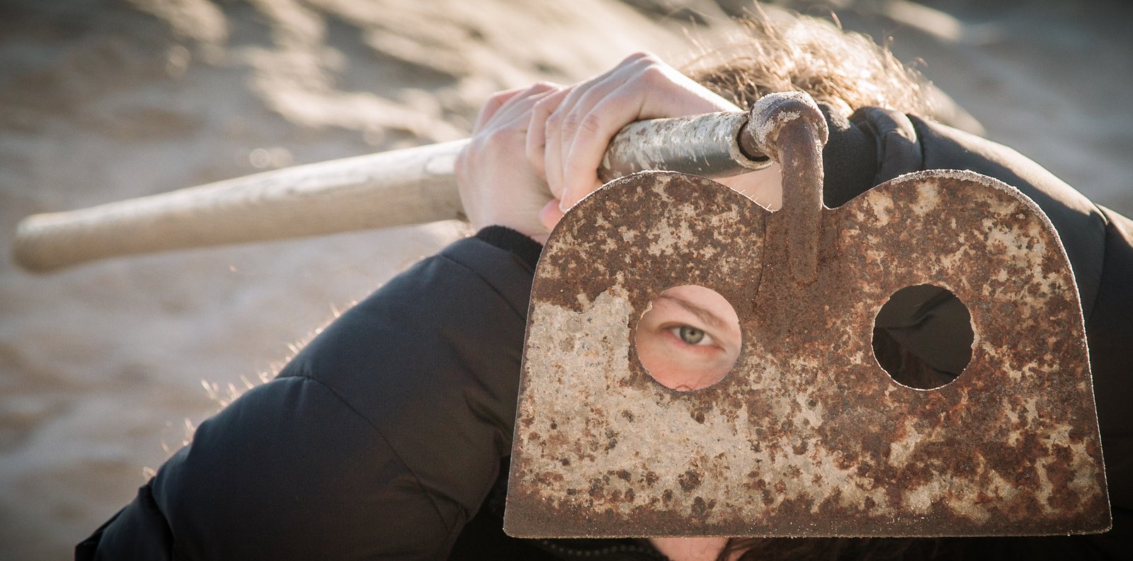 art-of-sandy-mo-shoshona-eye-hoe-long beach-17.jpg